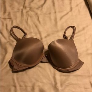 Victoria’s Secret Very Sexy Push-up bra 36B
